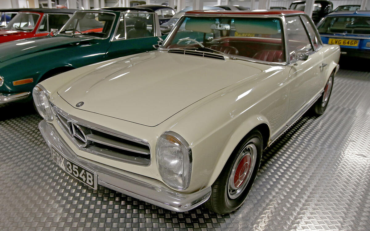 Mercedes-Benz SL Mercedes-Benz SL