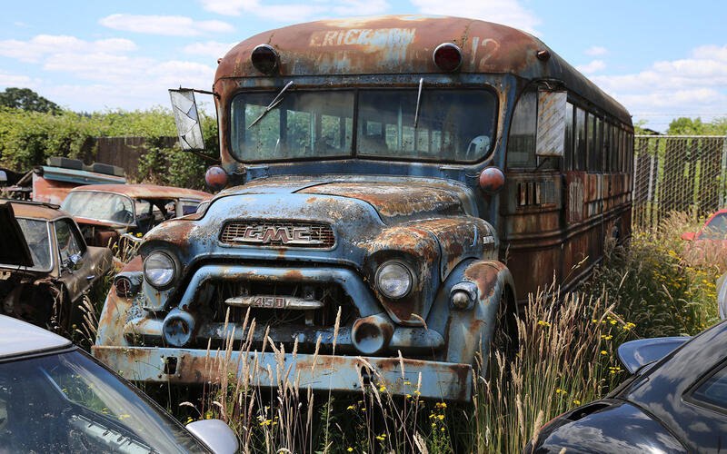 GMC SCHOOL BUS - 1956