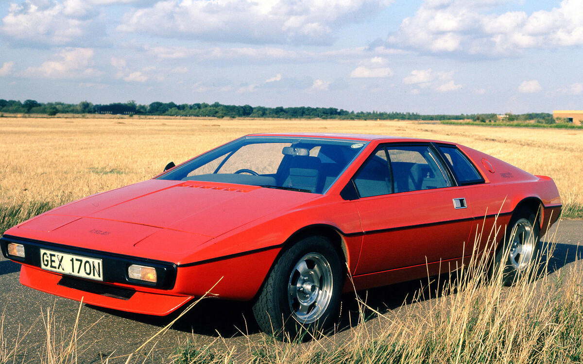 64 Lotus Esprit S1 
