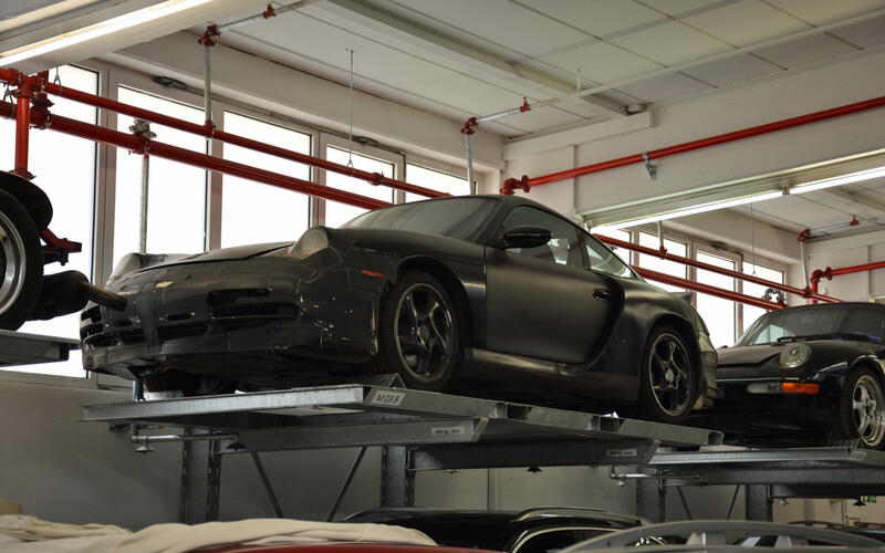 Porsche 911 test mule (1996)