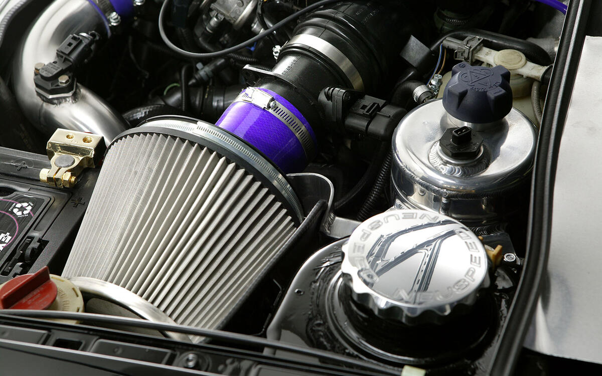 Air filter(s) Air filter(s)