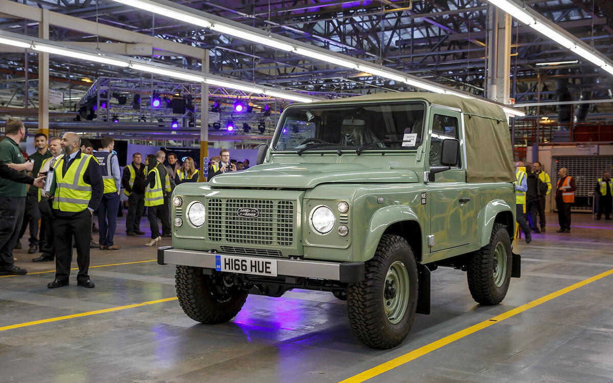 Final Land Rover Defender (2016) Final Land Rover Defender (2016)