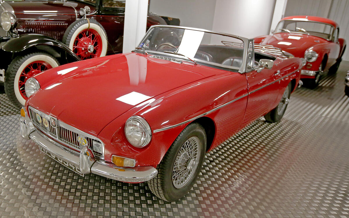 MGB MGB