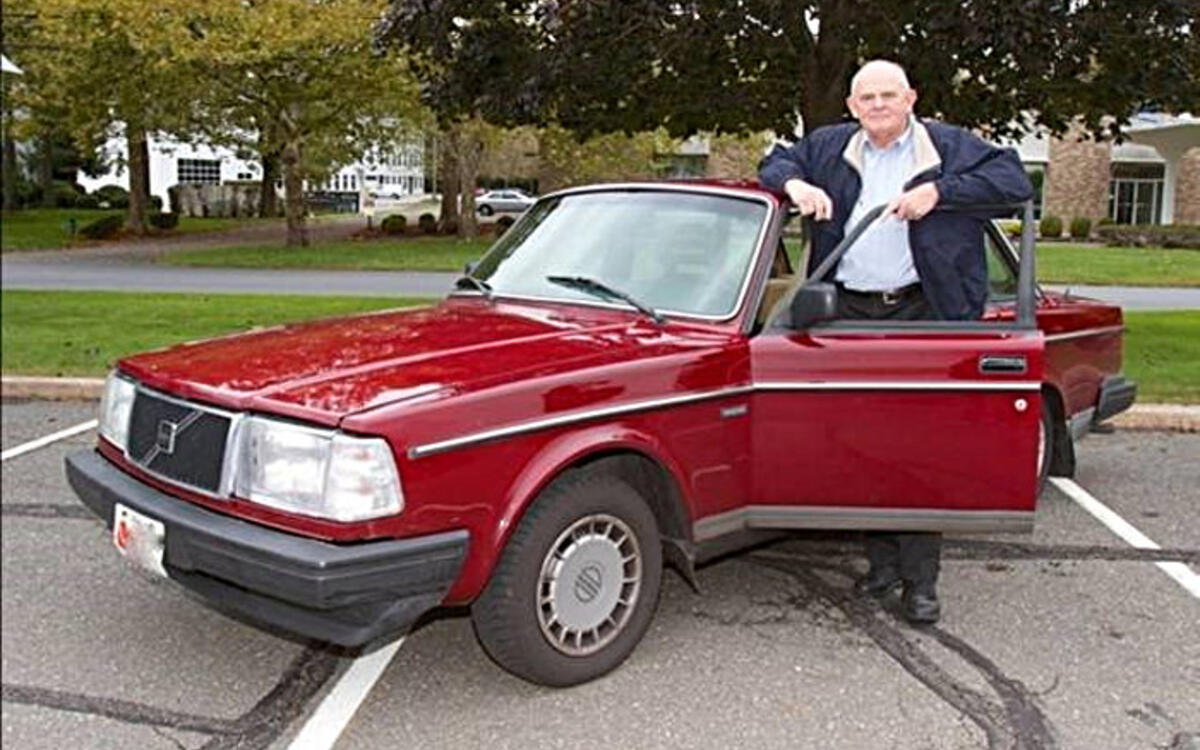 Volvo 240 DL (1987) Volvo 240 DL (1987)