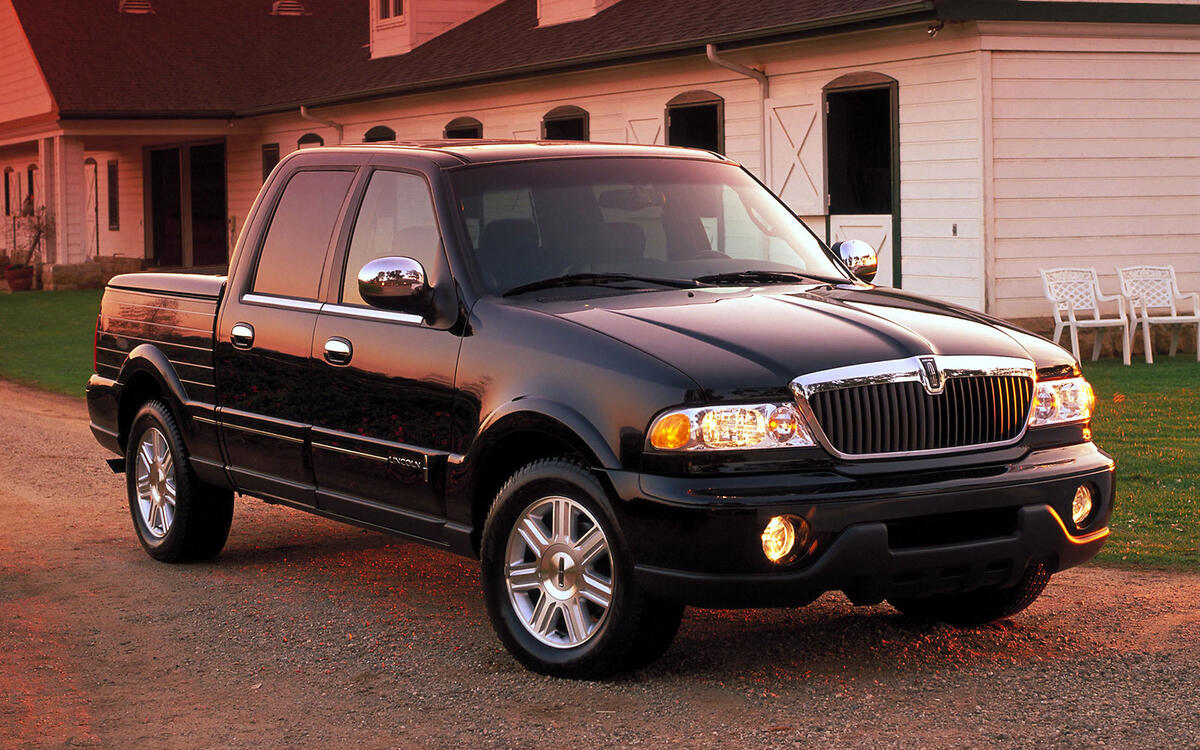 Ford F-150 (2002) – 2 models Ford F-150 (2002) – 2 models