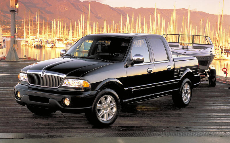 Ford F-150 (2002) – 2 MODELS