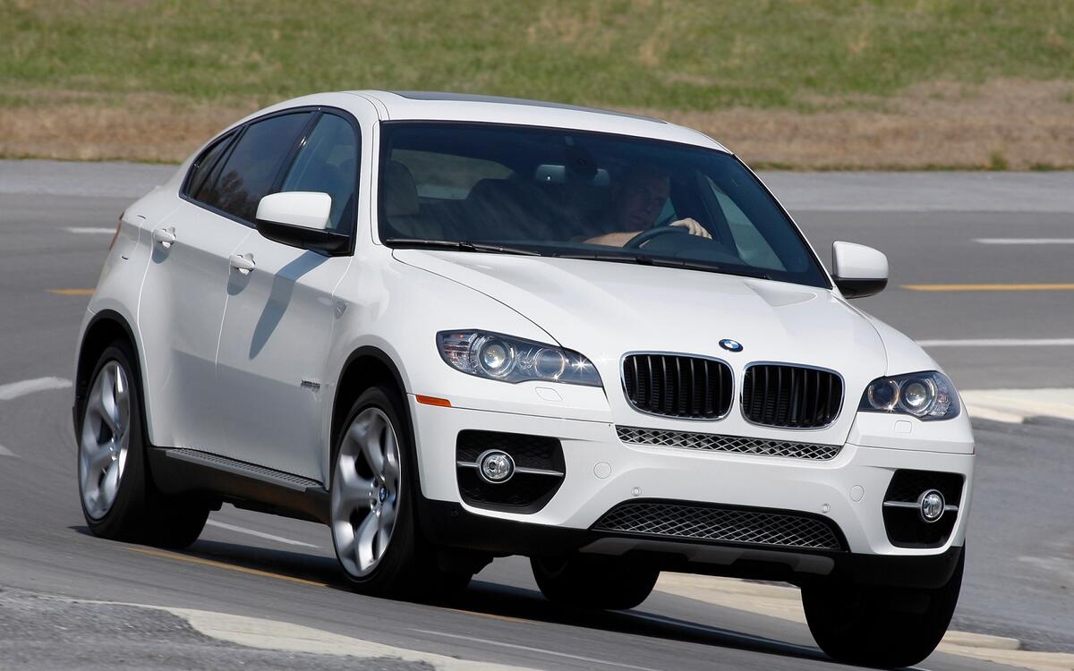 BMW X6 (2007) BMW X6 (2007)