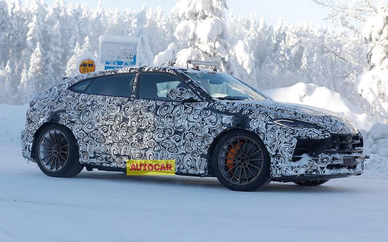 Lamborghini Urus SE Performante