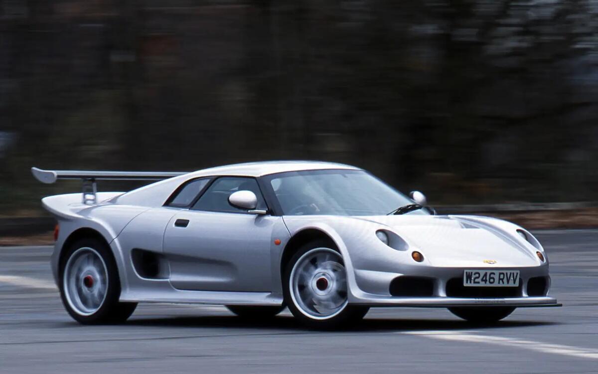 Noble M12 GTO-3R Noble M12 GTO-3R