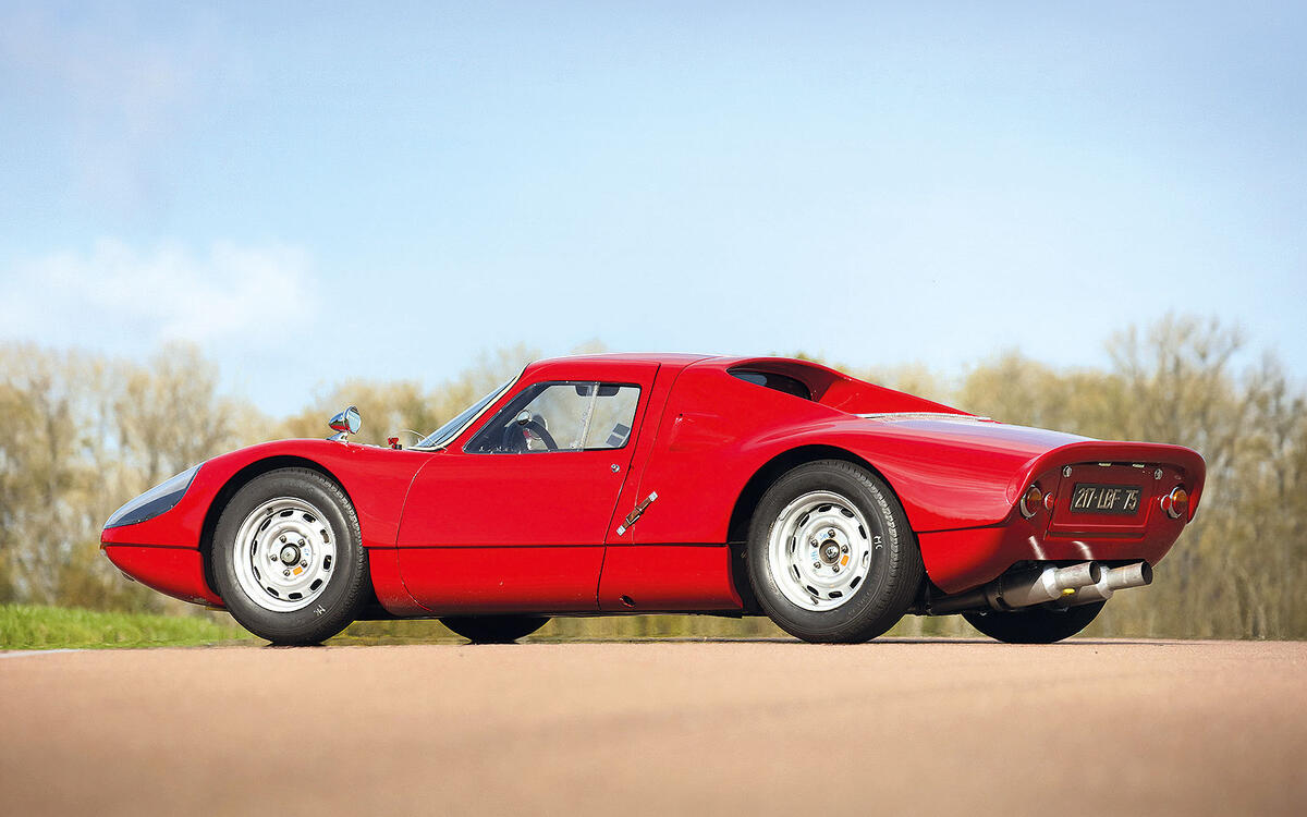 97 1964 Porsche 904 GTS down 1