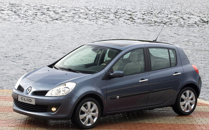 2006: Renault Clio 2006: Renault Clio