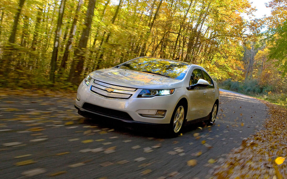 Chevrolet Volt (2010) Chevrolet Volt (2010)