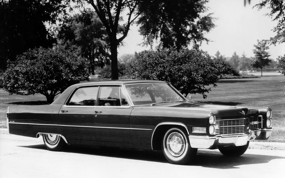 HEATED SEATS: Cadillac DeVille (1966) HEATED SEATS: Cadillac DeVille (1966)