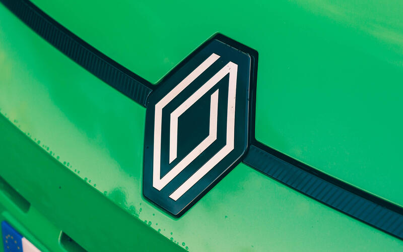 RENAULT RENAULT