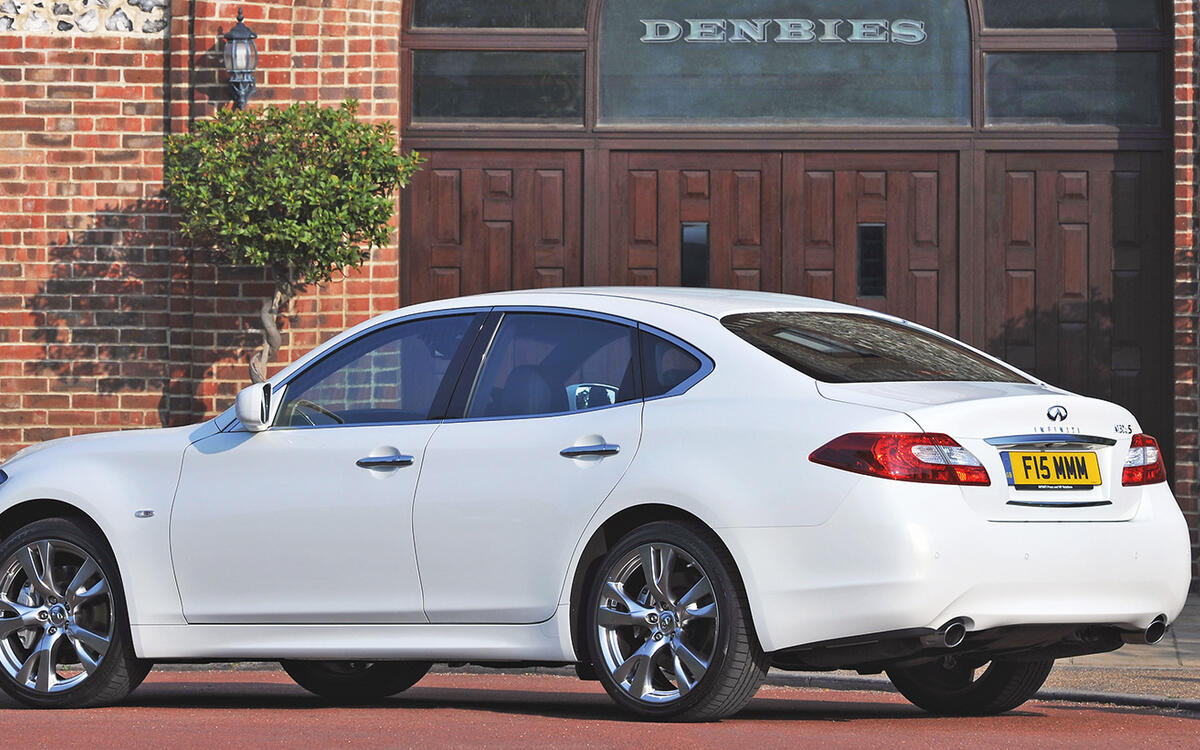3: Infiniti M37  3: Infiniti M37