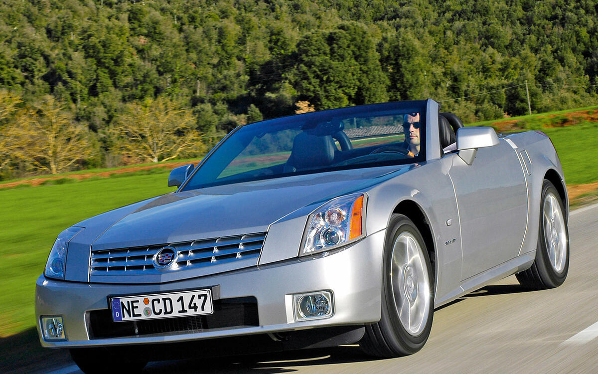 1: Cadillac XLR 1: Cadillac XLR