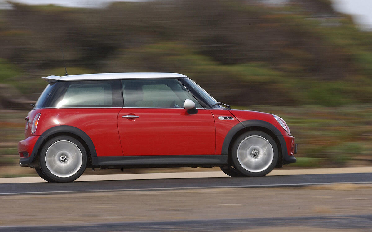 58 2001 Mini Cooper S