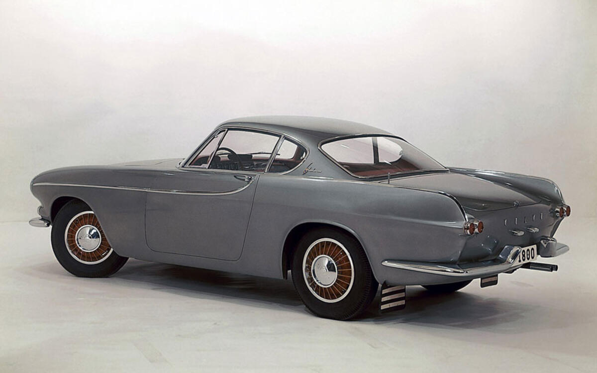 Volvo 1800 (1960) Volvo 1800 (1960)