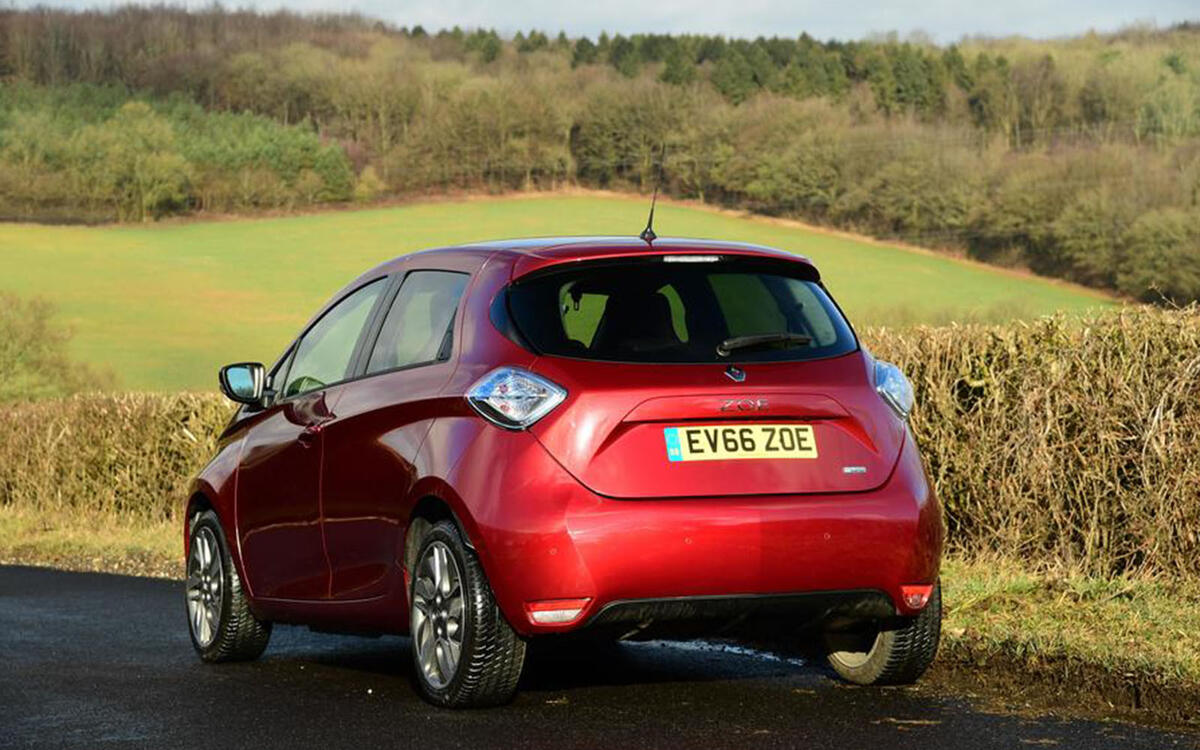 Renault ZOE (£5000-£14,000) Renault ZOE (£5000-£14,000)