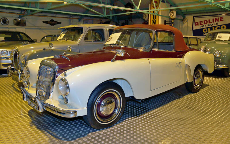 Daimler Conquest Drophead Coupé