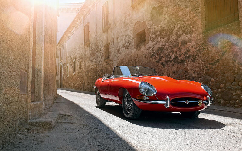 3: Jaguar E-Type