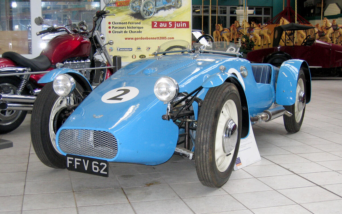 TVR (1949) TVR (1949)