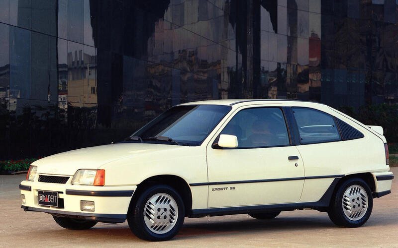 Opel Kadett (1984) – 9 MODELS Opel Kadett (1984) – 9 MODELS