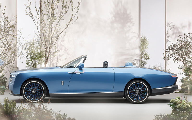 Rolls-Royce: Boat Tail (2021)