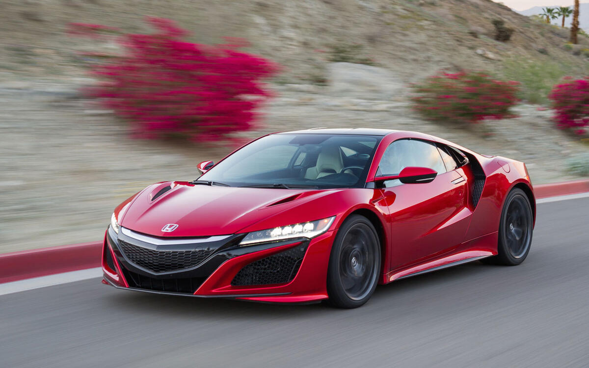Honda NSX (2017) Honda NSX (2017)