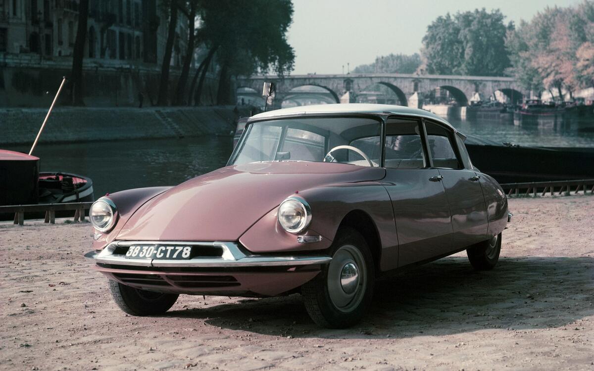 Citroën DS (1955) Citroën DS (1955)