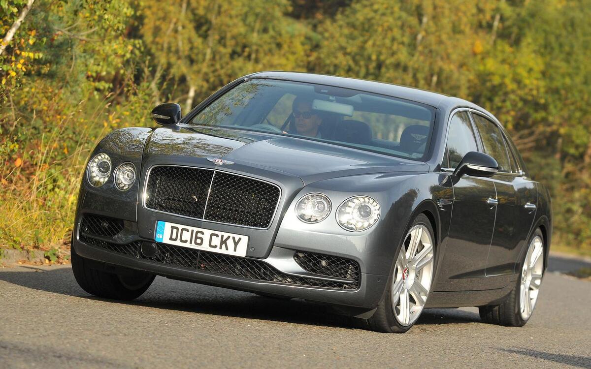 17: Bentley Continental Flying Spur