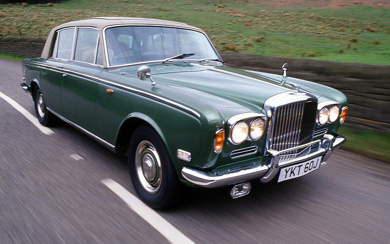 Rolls-Royce Silver Shadow (1965) – 2 MODELS Rolls-Royce Silver Shadow (1965) – 2 MODELS