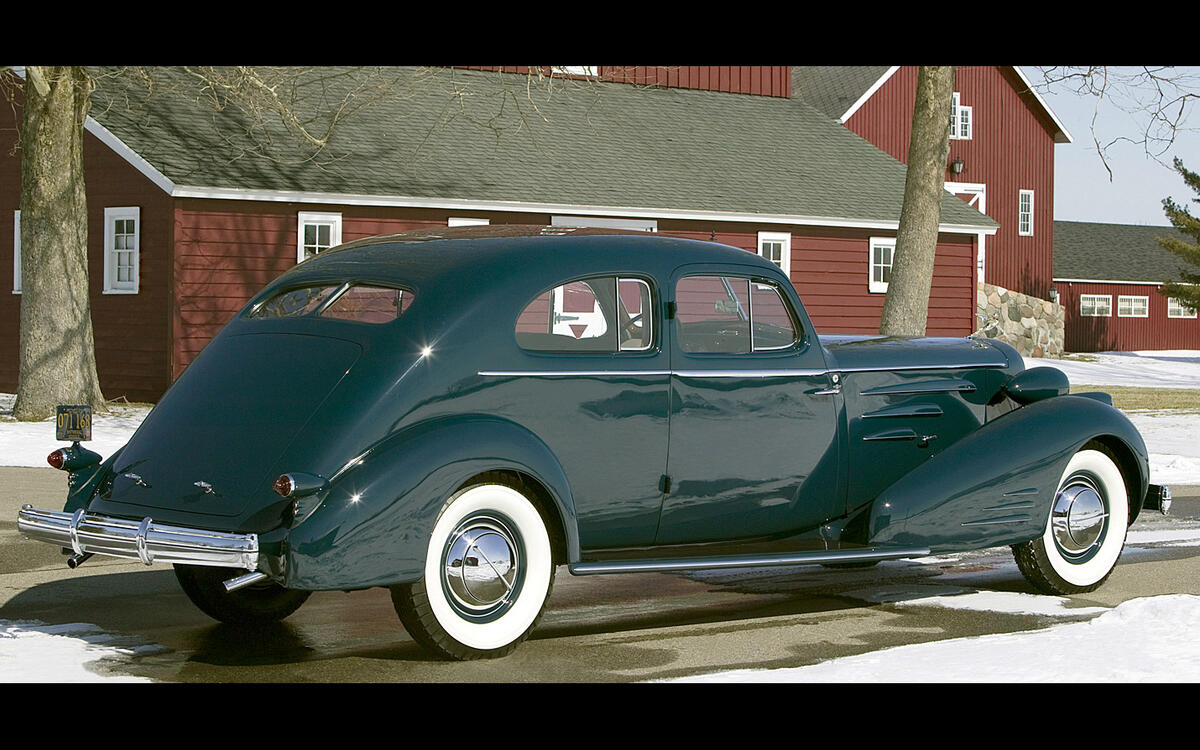 26: 1936 Cadillac V-16 Aerodynamic Coupé 26: 1936 Cadillac V-16 Aerodynamic Coupé