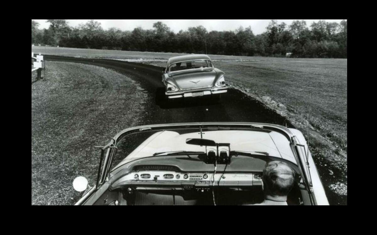 The dream of electronically-controlled highways (1957) The dream of electronically-controlled highways (1957)