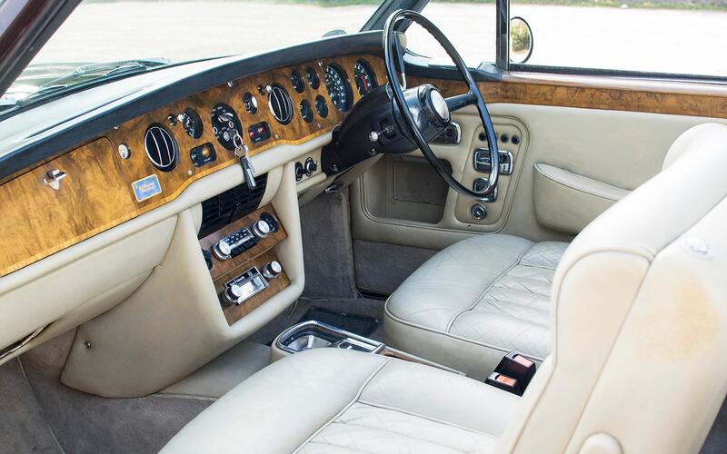 Rolls-Royce Corniche (1971)