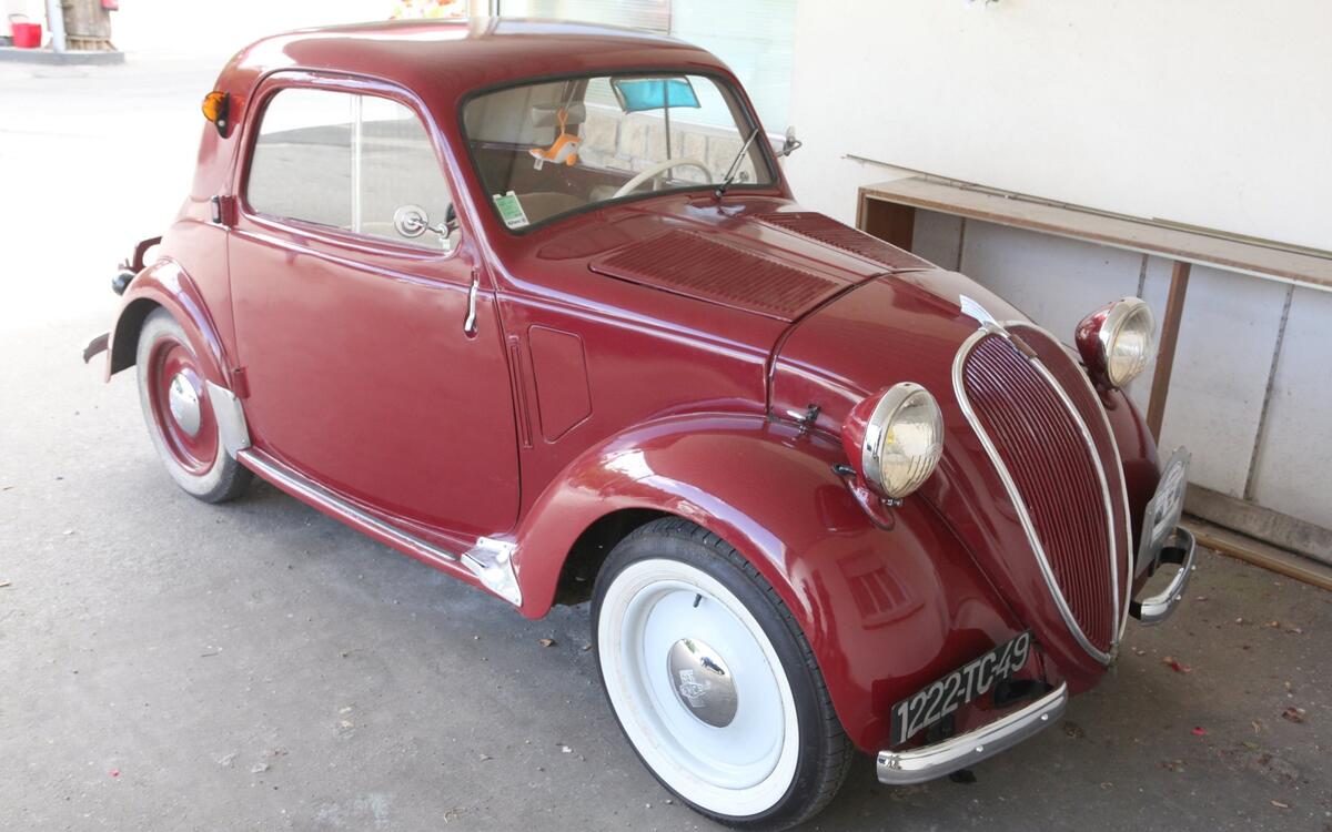 Simca (1948) Simca (1948)