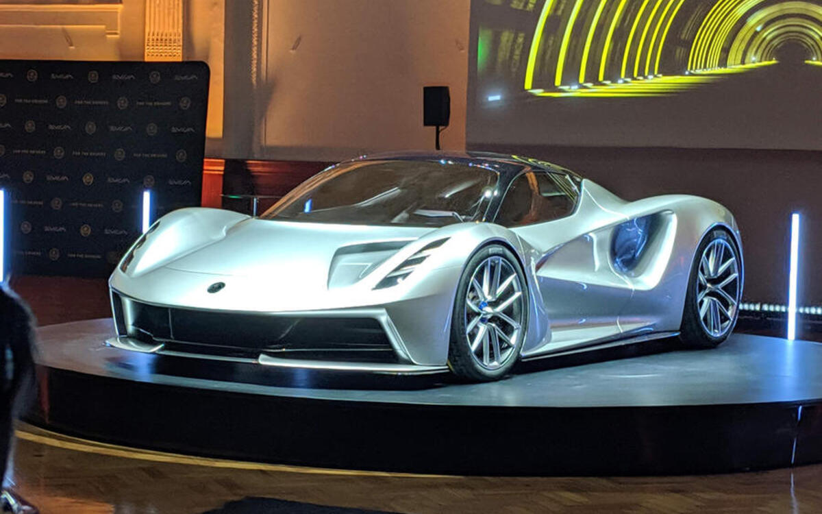 Lotus Evija (2021) Lotus Evija (2021)