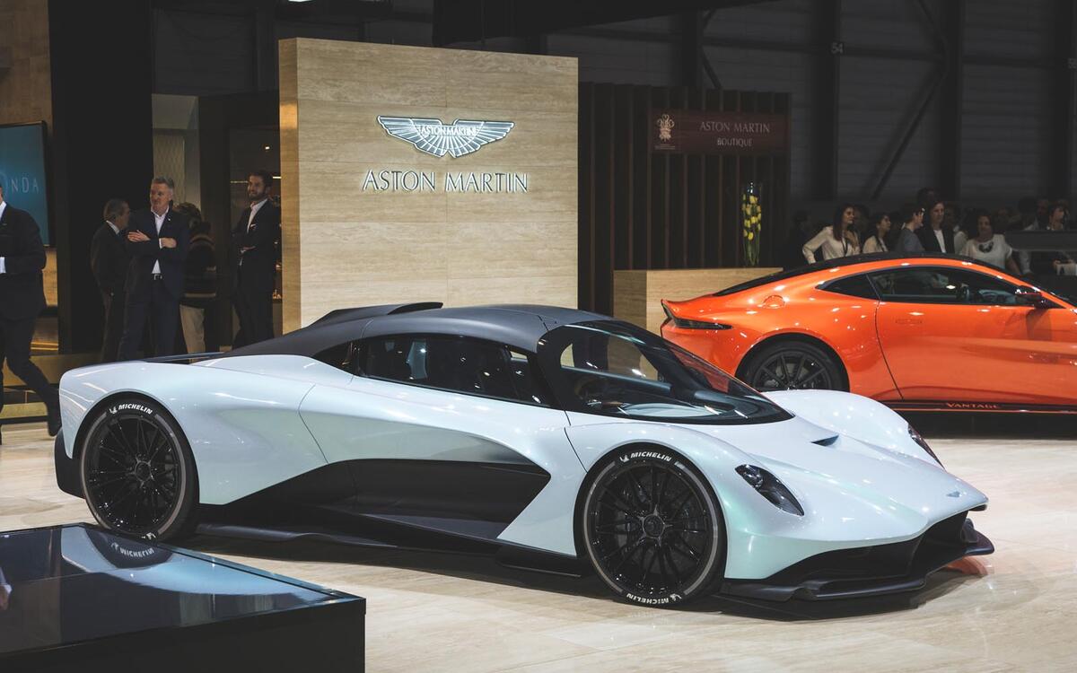 Aston Martin AM-RB 003 (2022) Aston Martin AM-RB 003 (2022)