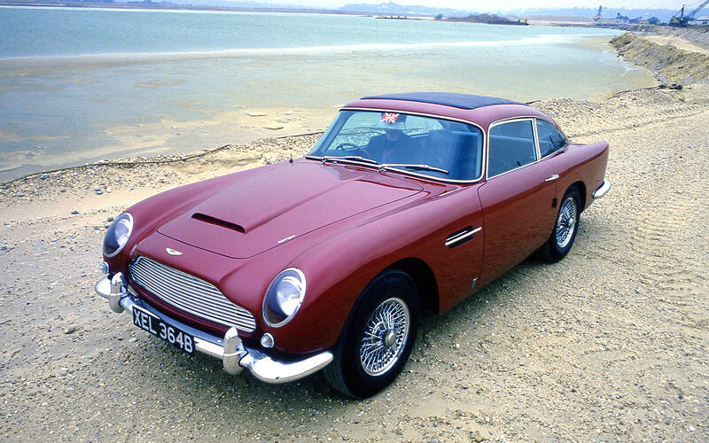 46 1964 Aston Martin DB5  46 1964 Aston Martin DB5