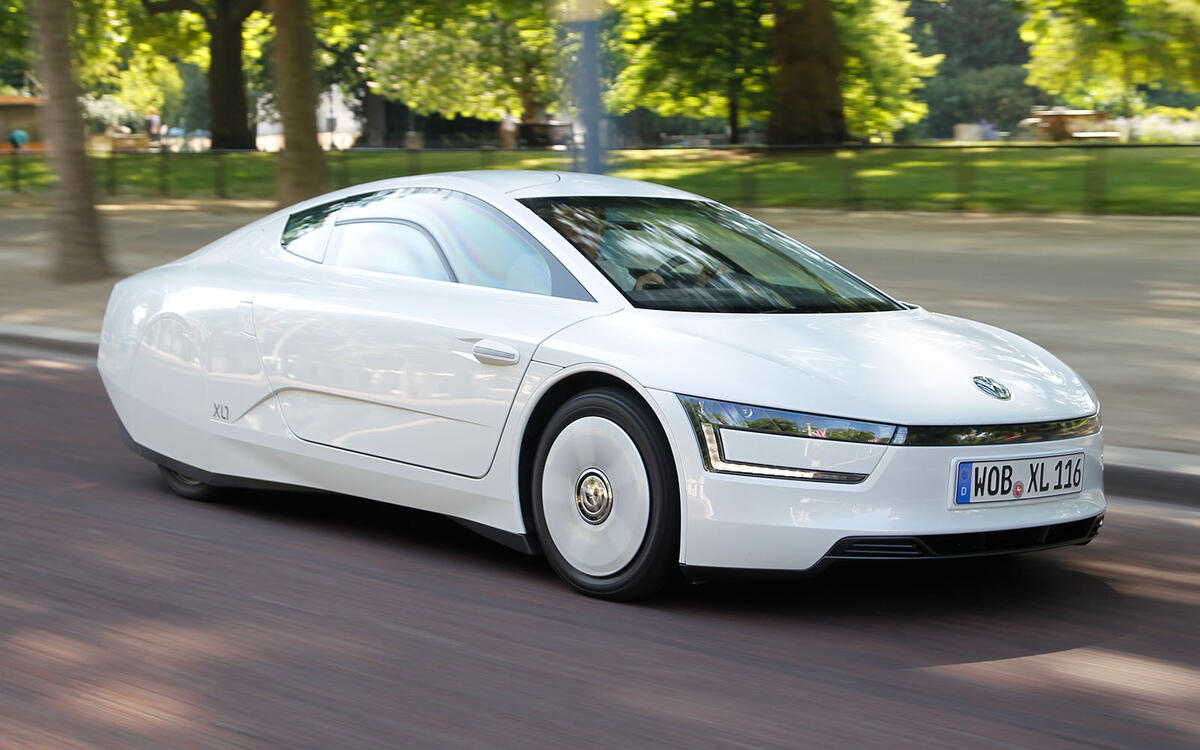Volkswagen XL1 (£65,000-£100,000) Volkswagen XL1 (£65,000-£100,000)