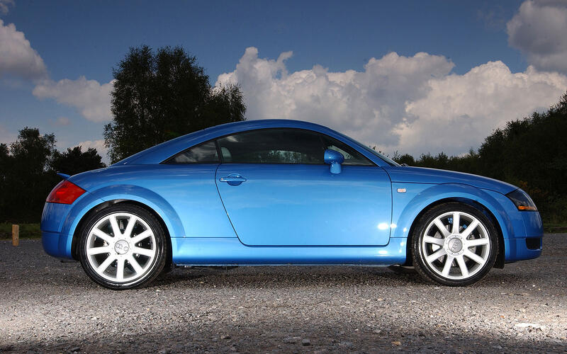 45 1998 Audi TT 