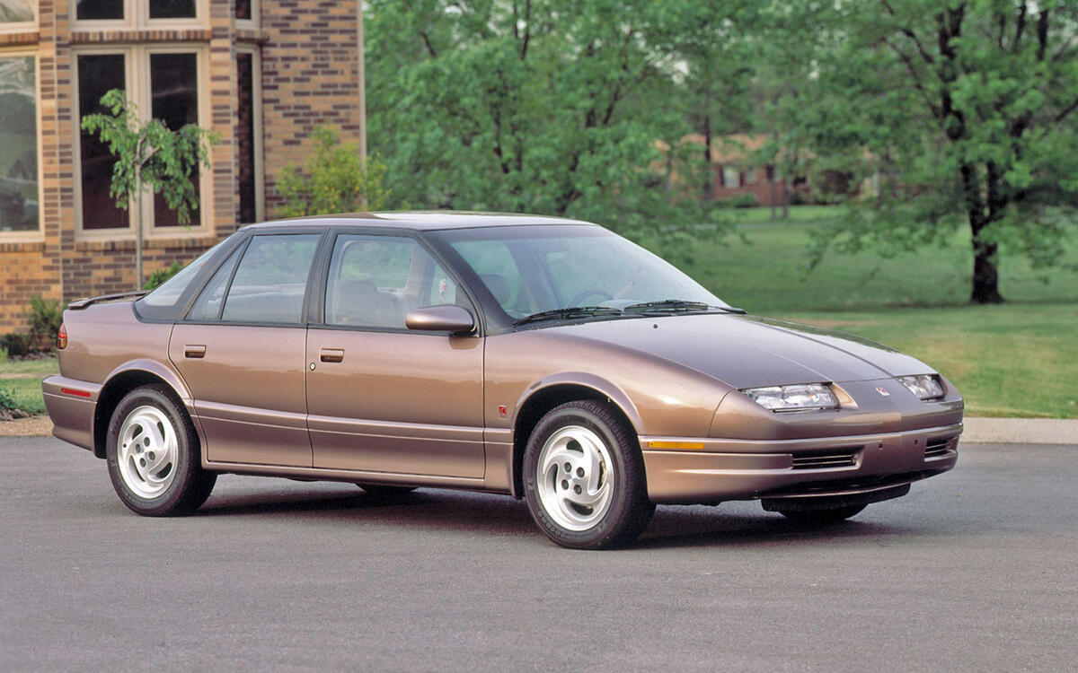 Saturn (1985) Saturn (1985)