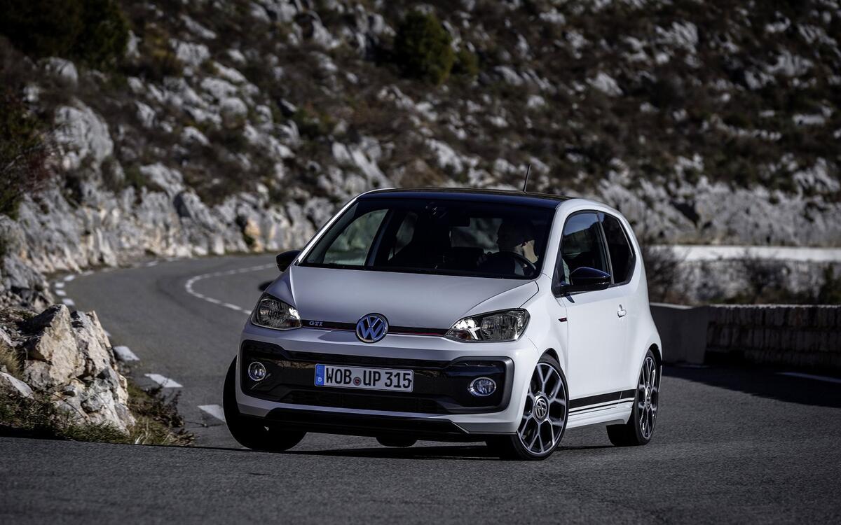 Volkswagen Up – 851kg