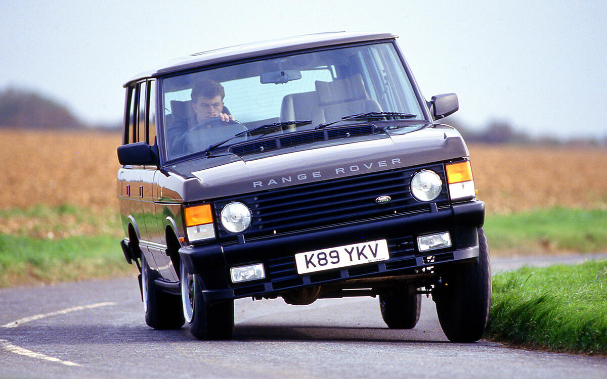 Range Rover (1970-1996) – 26 YEARS Range Rover (1970-1996) – 26 YEARS