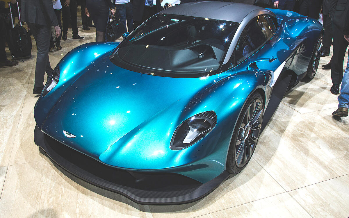 Perhaps the most significant of the three new Astons at Geneva is the Vanquish Vision concept, which closely previews Aston’s all-new mid-engined supercar due to go into production at Gaydon in 2022.