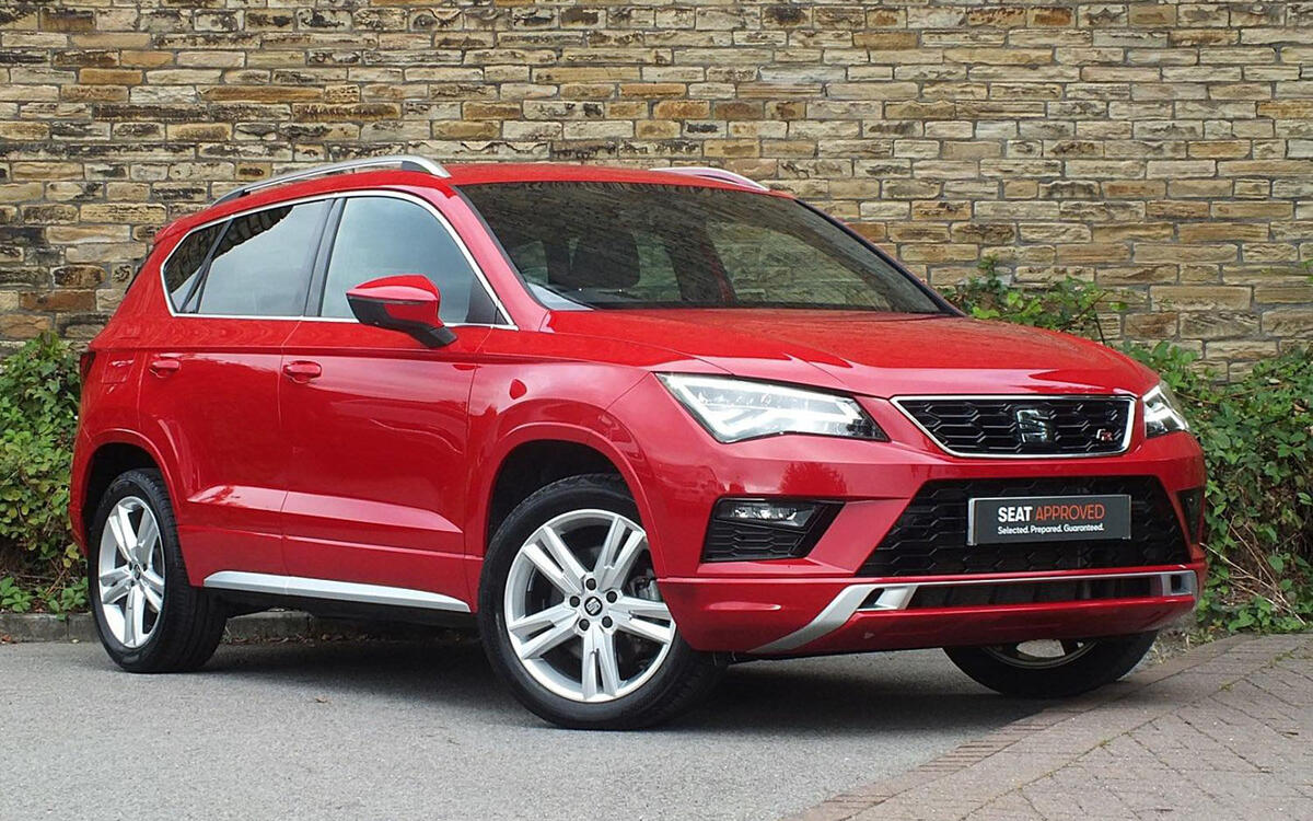 Also consider: 2017 Seat Ateca 2.0 TDI FR 4x4 DSG