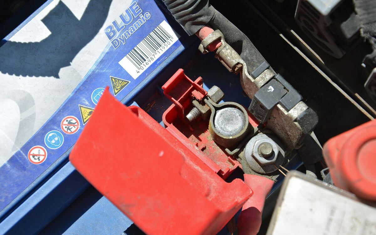 Test the battery Test the battery