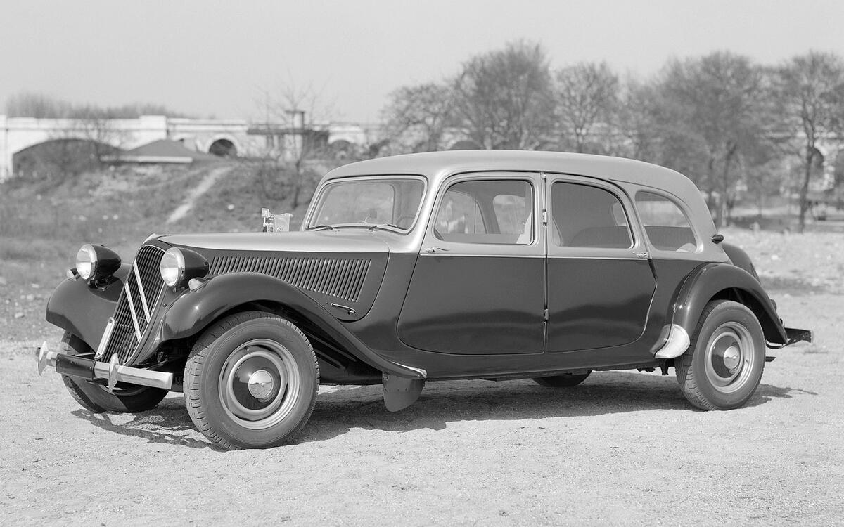 Citroën (1949) Citroën (1949)