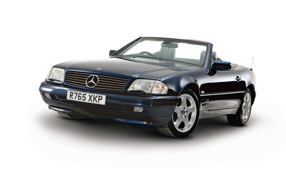 (R129) – 1989-2001 – 204,940 produced – 17,078 per year