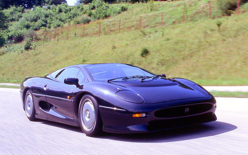 Jaguar XJ220 (1992)